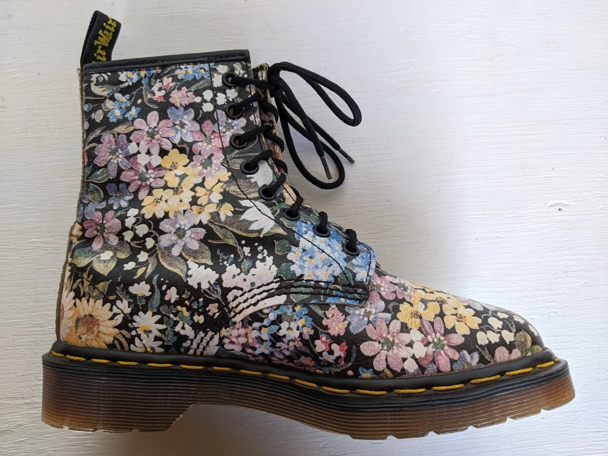 18 DR. MARTENS BLACK FLORAL BOOTS MADE IN ENGLAND RARE VINTAGE 5UK