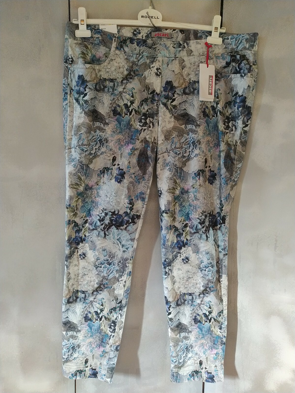 Купить Hose Jeans Ascari Gr 48 Damen Schlupfhose Stretch на Аукцион DE из  Германии с доставкой в Россию, Украину, Казахстан