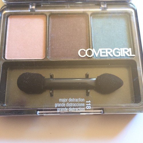 Lote de 2 potenciadores de ojos CoverGirl trío #118 distracción mayor sellado - Imagen 2 de 4