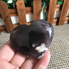 79g Natural black Cherry blossoms Agate Crystal heart mh1432