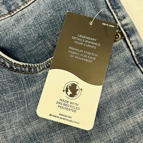 Women's Lee Jeans Capri Mid-Rise Size 26W M Seattle Fog Regular Fit Stretch NWT - Picture 8 of 14