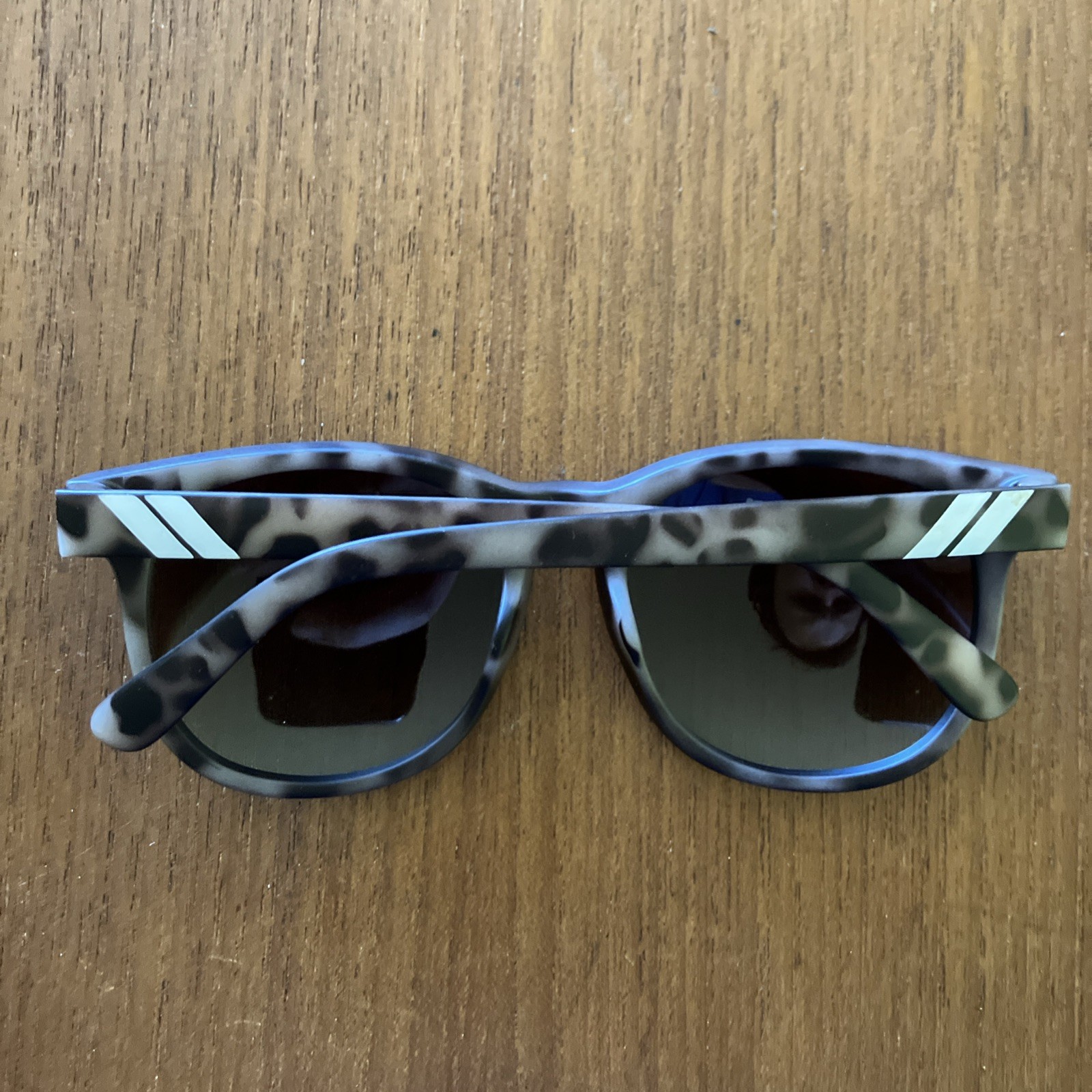 Blenders Tiger Mark Tortoise Classic Polarized Su… - image 2