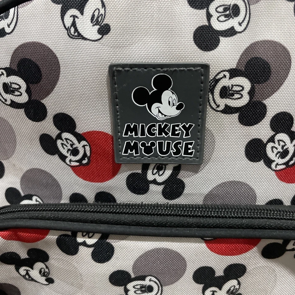 Disney Mickey Mouse Toss Heads Mochila Bolsa de Pañales Mochila de Día Foto 2 de 4