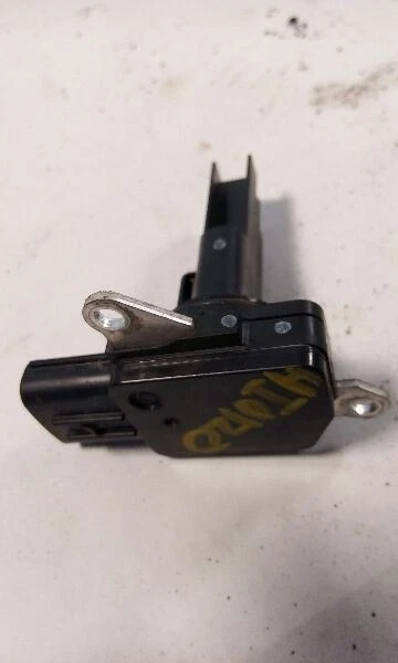 Medidor de flujo de aire Toyota Corolla Sedán 09-18 1,8 litros  Foto 2 de 4