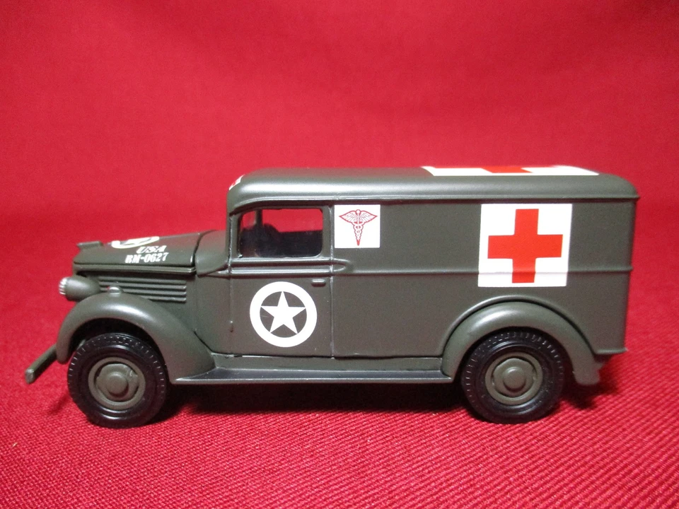 1:43 1937 GMC Ambulance Van US Army Military Matchbox Models of Yesteryear MIB - Image 3 of 4