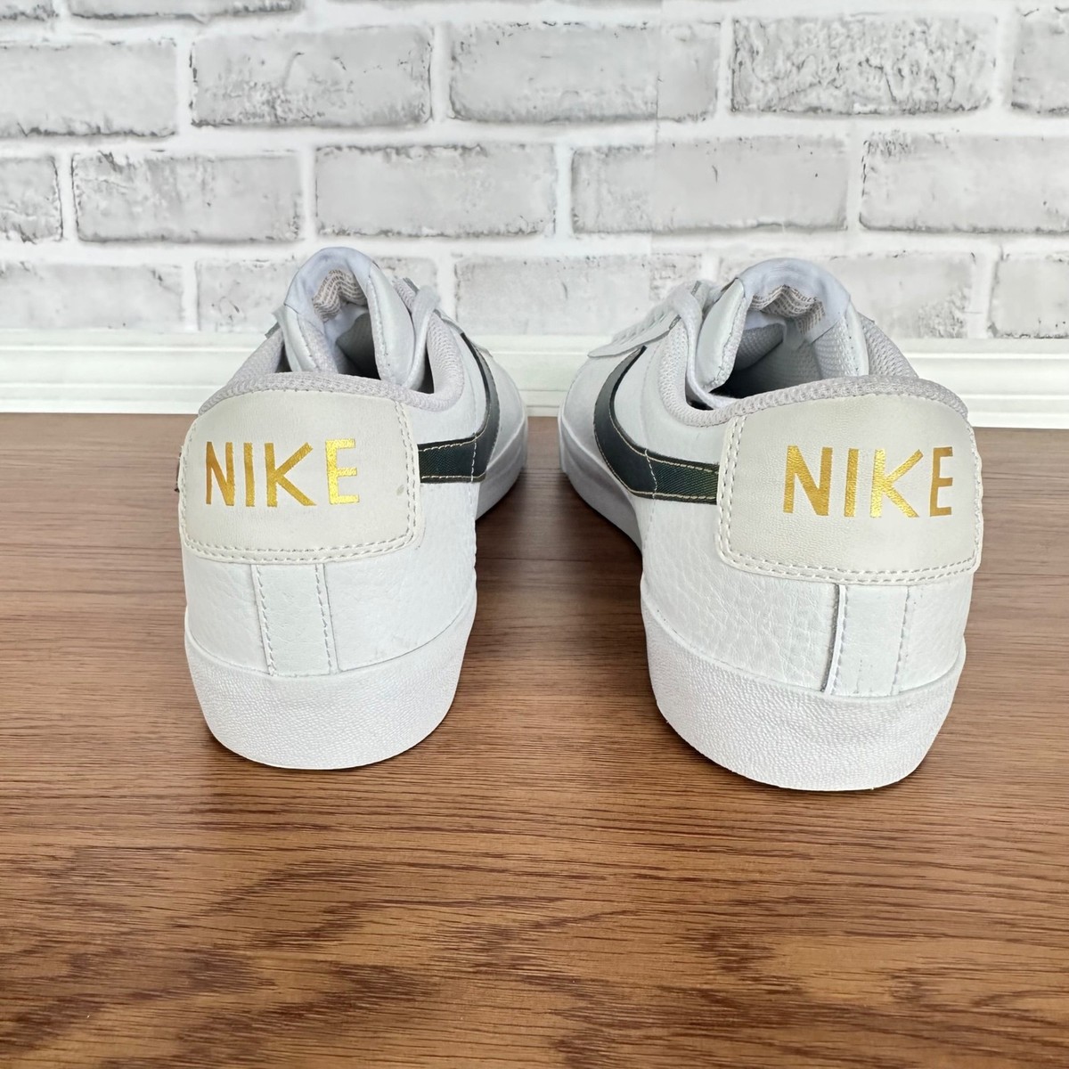 ⭐Nike Blazer Low Premium Sz 11.5 Women display picture 1