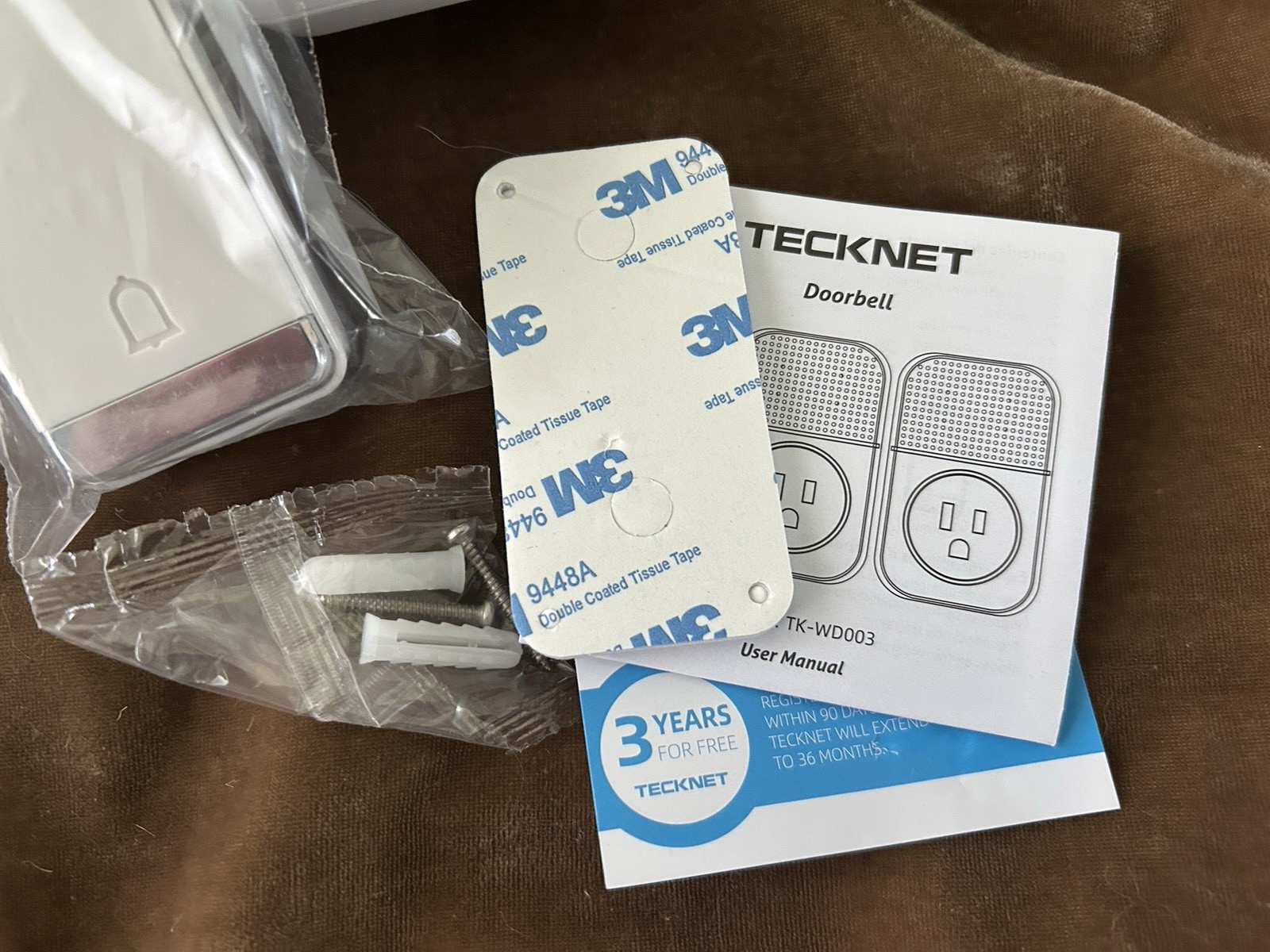 TECKNET Wireless Doorbell ~ One Transmitter & Two Plug in Receivers ~ New In Box