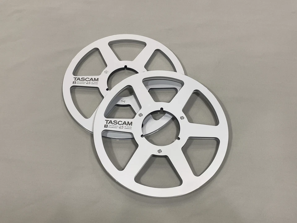1 par de carretes de cinta Pro 10,5" TASCAM plateados 1/4" para grabadoras de cinta carrete a carrete Foto 2 de 3