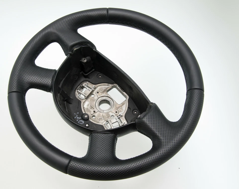 Lenkrad beziehen mit Leder für Volkswagen T5 ab 2006-2009 McarStyling - Bild 4 von 4