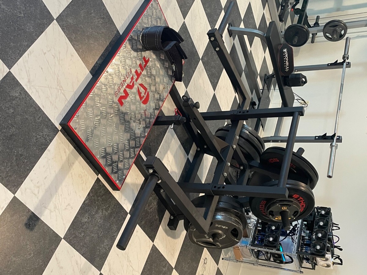 Titan Fitness Belt Squat Machine