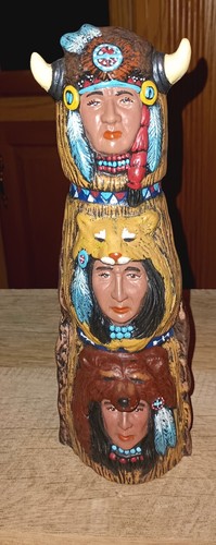 Native American Indian Totem Pole - Picture 2 of 3