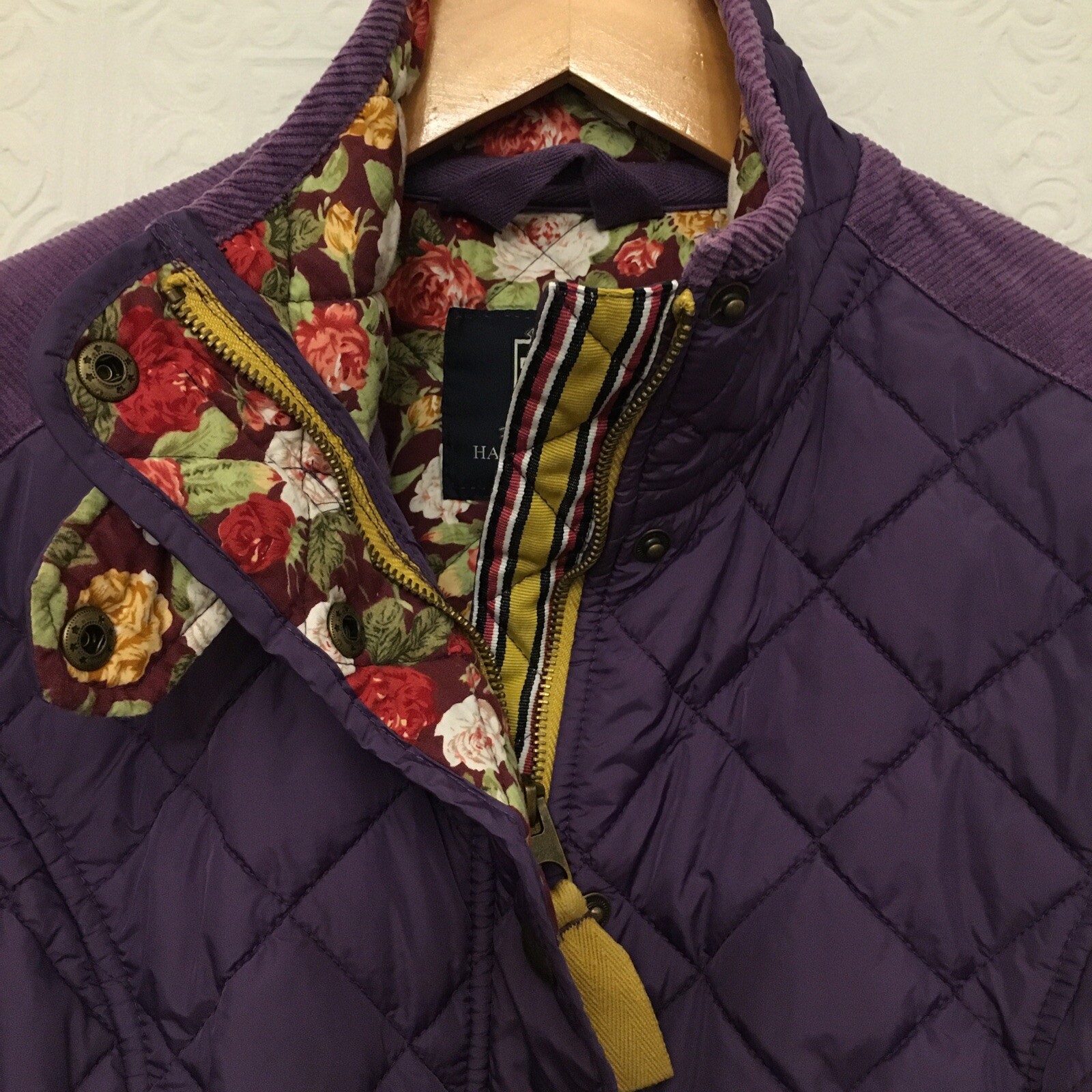Signature Harvey & Jones quilted jacket size 10- Flor… - Gem