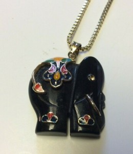 Authentic Collectible gold plated box chain approx.14in w/black& gold elephant charm-J890