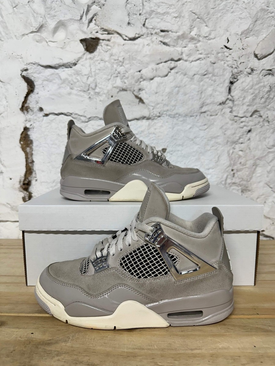 Nike Air Jordan 4 Retro \