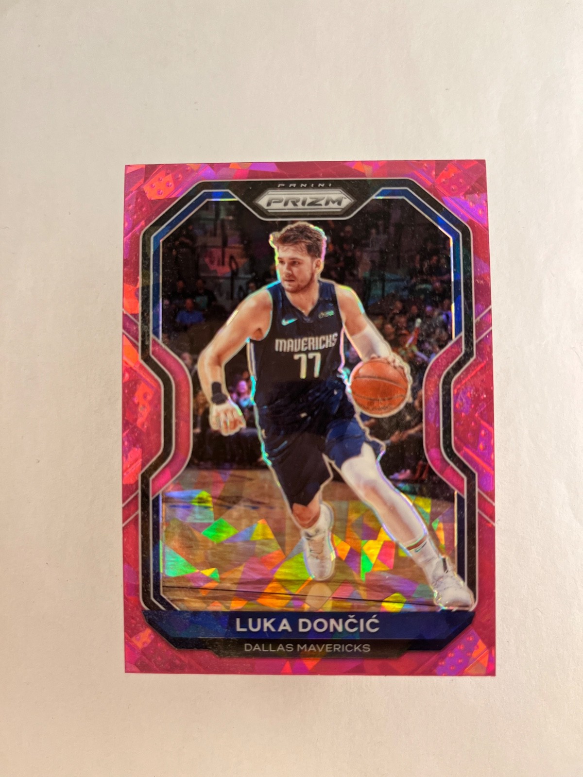 2020-21 Panini Prizm - Luka Doncic #32 (Pink Ice) Prizm