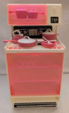 Vintage 1982 Mattel Barbie Dream Furniture Collection Stove/Microwave W/Dishes