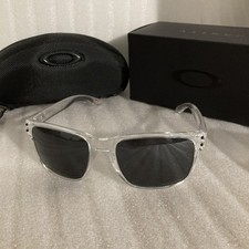 Oakley Holbrook XL polarized Sunglasses Black Lenses New With Case