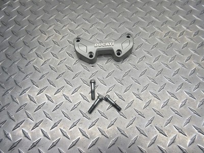 2018 15-18 Ducati Multistrada 1200 OEM Handlebar Handle Bar Riser Top Clamp