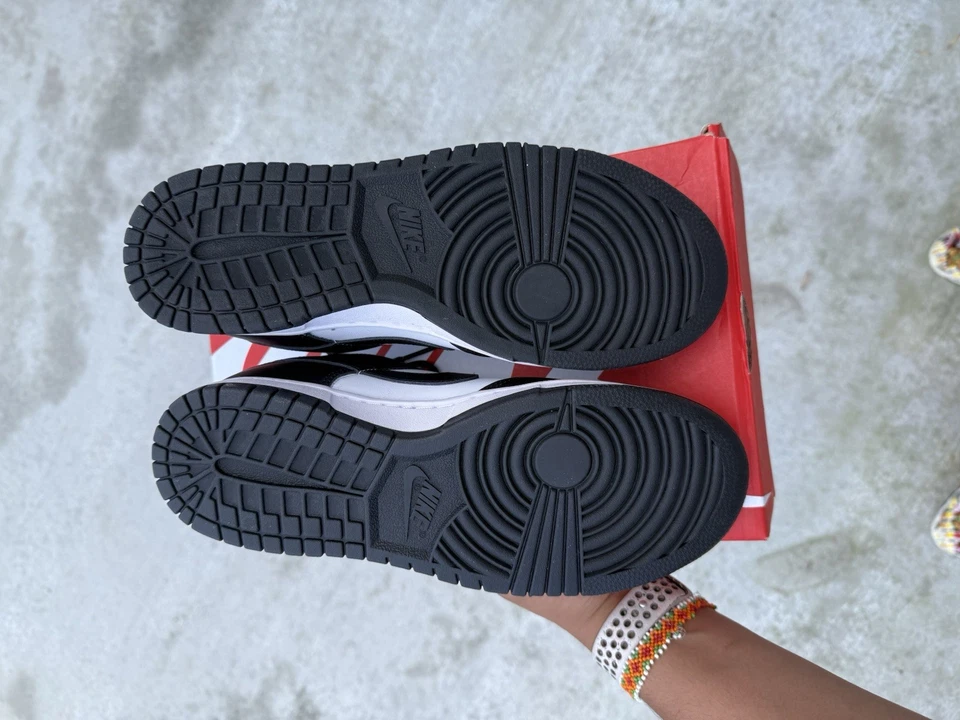 Talla 9.5 - Nike Dunk Low Negro Blanco W Foto 4 de 4
