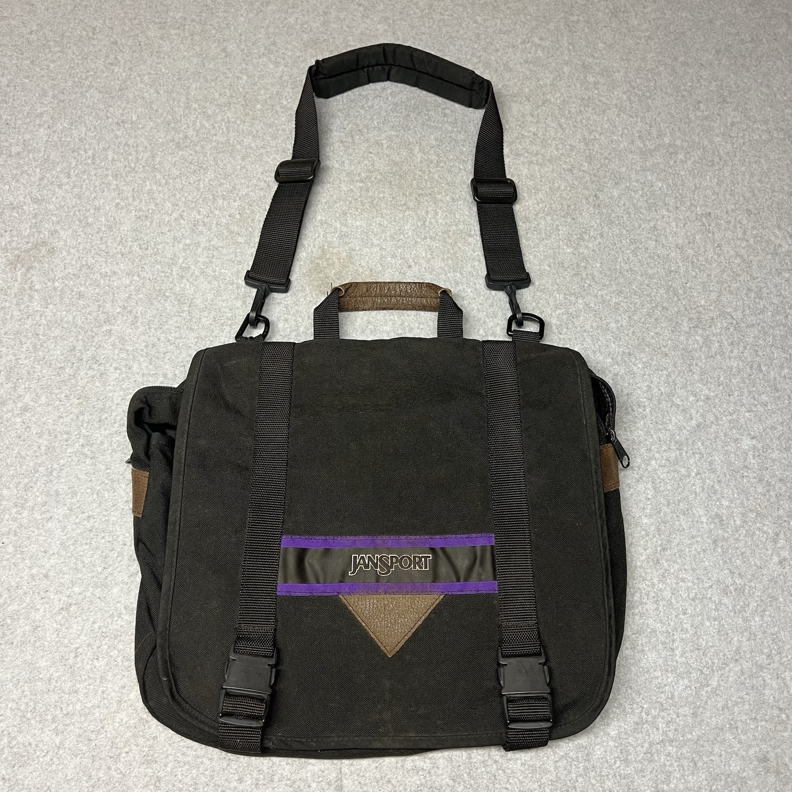 Picture 1 of 10