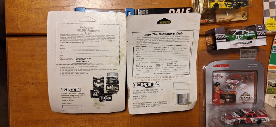 Lote de 10 carros antigos NASCAR de metal fundido – Dale Earnhardt Jr., Darrell Waltrip, Fol - Imagem 3 de 4