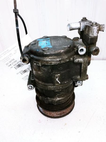 Alternador compatível com 98-03 XJ8 47650 - Imagem 2 de 4