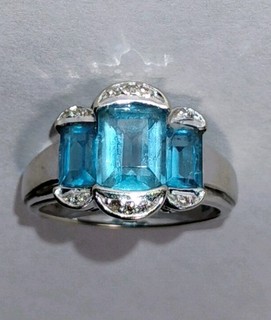 Vintage 10k Weißgold Smaragdschliff Blautopas Ring mit Diamant Akzenten Größe 7 5