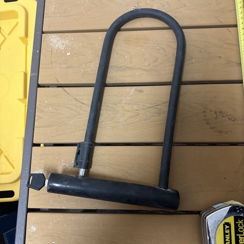 Sunlite U-Lock Bike Lock With Key, 12” Inches, Great Condition, Used With Key