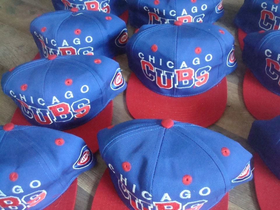 10 CHICAGO CUBS ANNCO PEQUEÑO-MEDIANO SNAPBACK AÑOS 90 LOTE AL POR MAYOR SOMBREROS GORRA VINTAGE Foto 2 de 4
