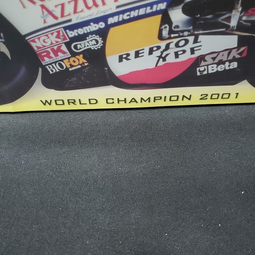 SEALED NEW ITALERI #4501 1/6 HONDA NSR 500 World Champion 2001 REPSOL YPF T43 - Picture 4 of 12