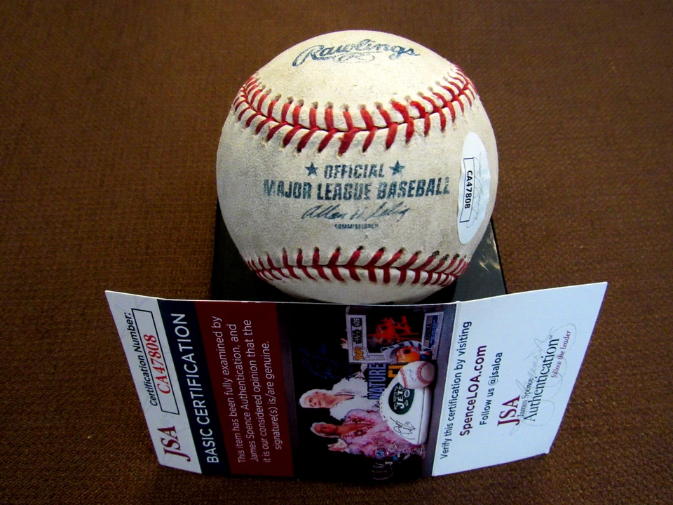 ROY HALLADAY TORONTO BLUE JAYS HOF SIGNED AUTO GAME USED OML BASEBALL JSA BEAUTY - Image 2 of 3