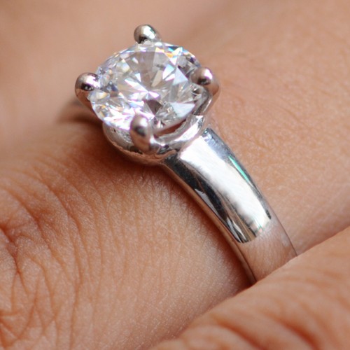 925 Sterling Silver 2.40Ct D/VVS1 Round Shape Solitaire Women's Engagement Ring - Picture 8 of 8
