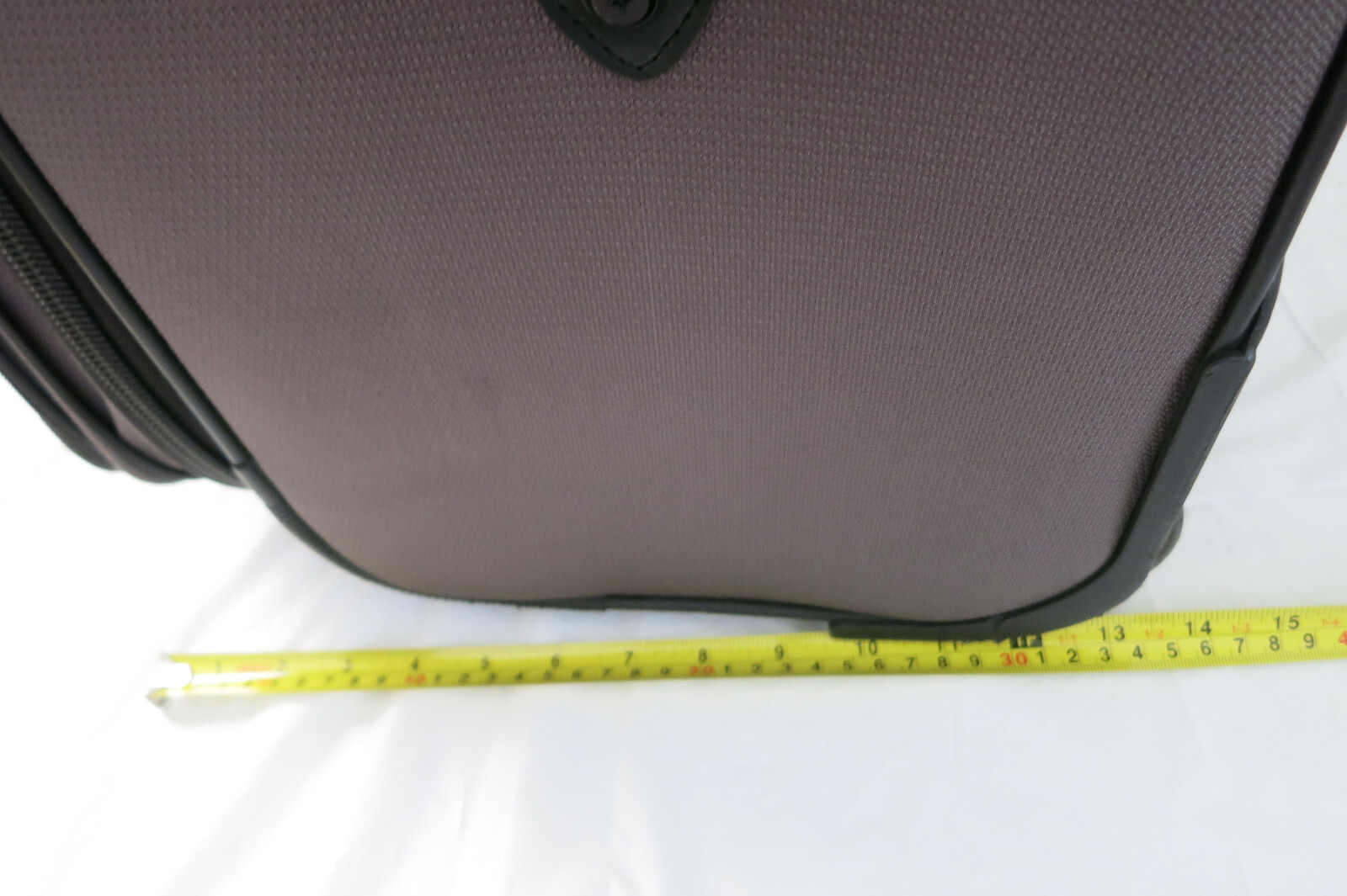 Travelpro Hydrogen Expandable Luggage  Suitcase Gray