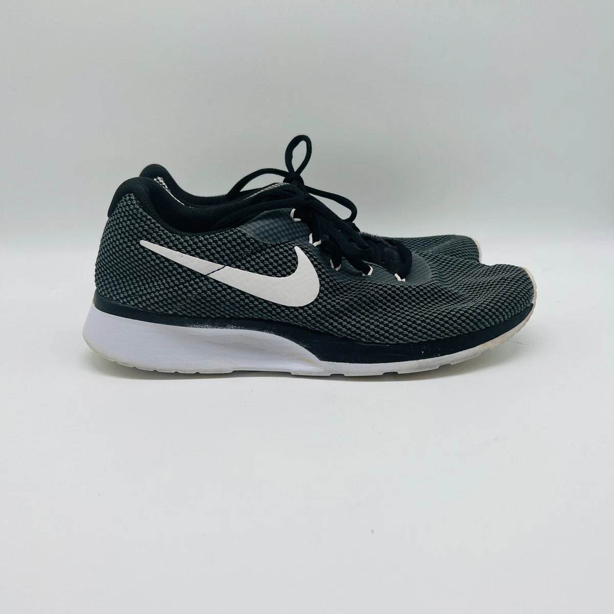 fresa Ciudadano dulce Nike Tanjun Racer Mens 7.5 Black White Running Shoes Sneakers Trainer | eBay