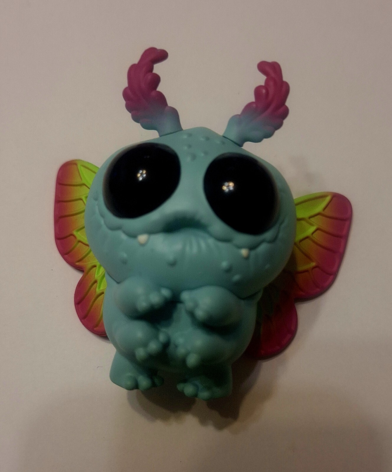 ALS Chris Ryniak Thimblestump Hollow Mothpup Hot Topic Chase Color
