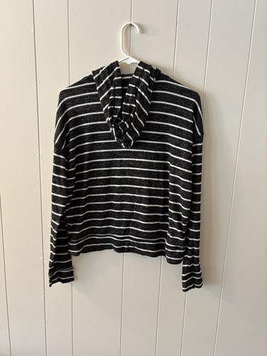 American Eagle Soft & Sexy Plush Hoodie Size Small Black White S2 - Picture 5 of 8