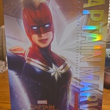 Captain Marvel Deluxe Version Collectible Figure 2020 Hot Toys MMS522