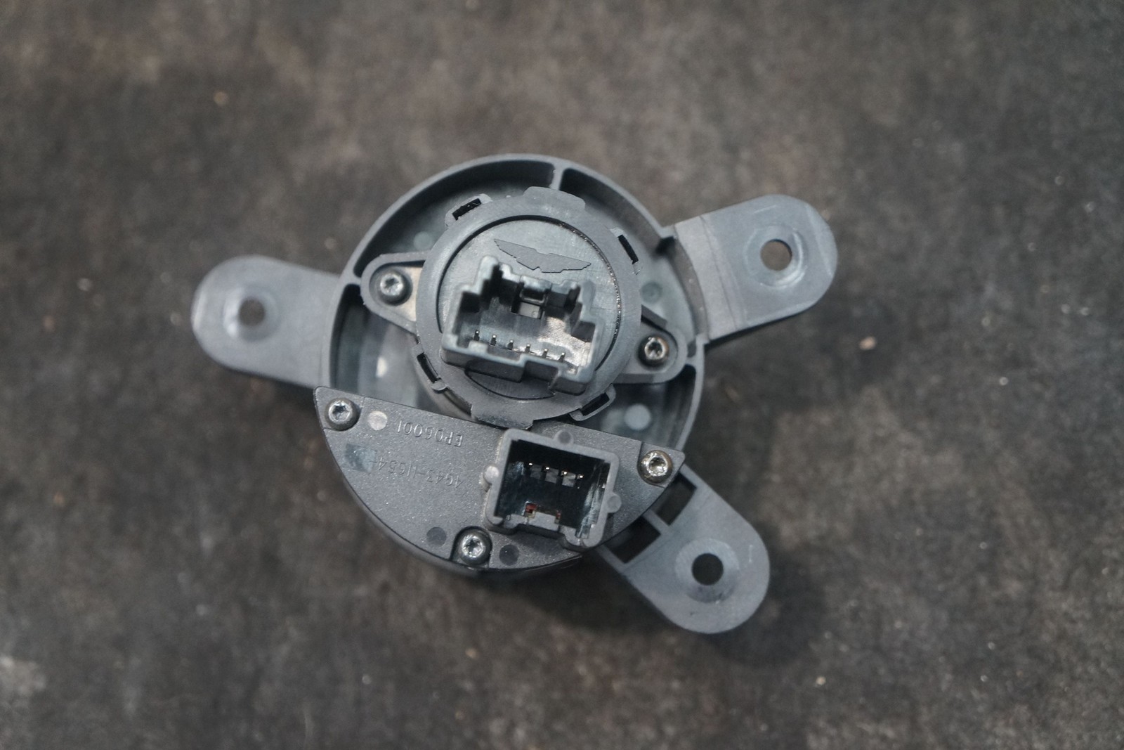 Dash Headlight Headlamp Switch Knob 4G43-11654-AD Aston Martin V8 Vantage 2006