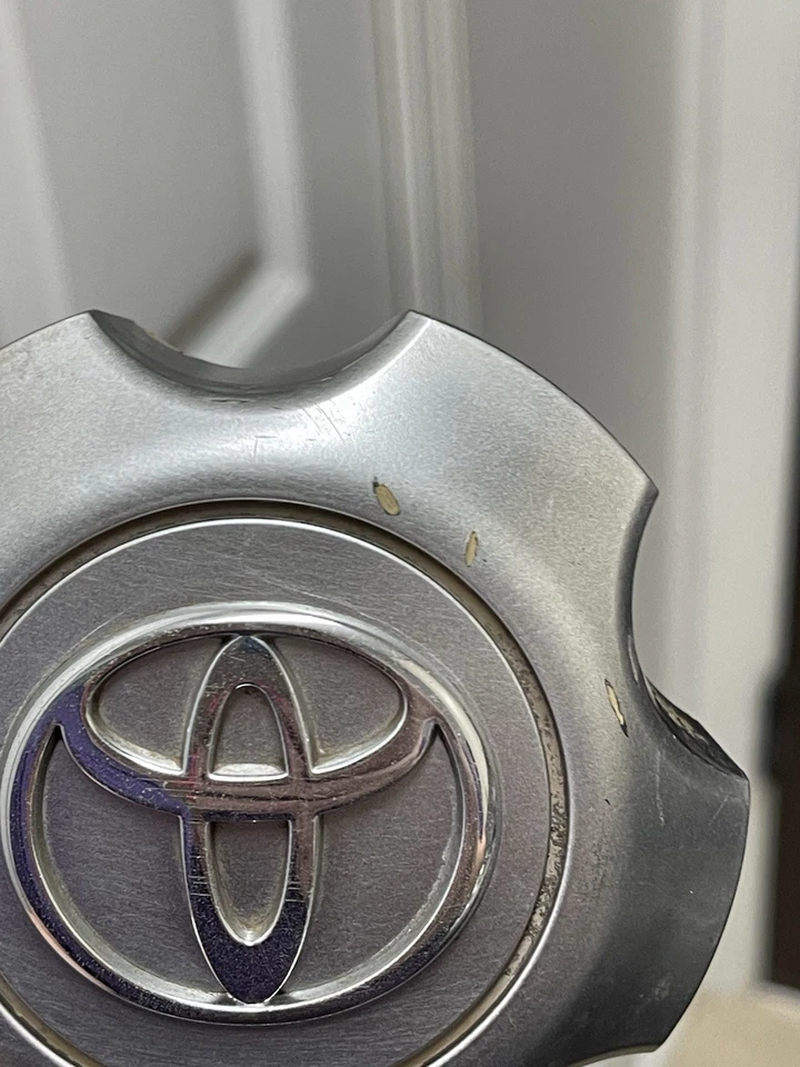 Tapa central de rueda Toyota Highlander 2001-2007 OEM 42603-48020 cubierta de buje centro Foto 3 de 4