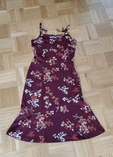 S Oliver Cocktailkleid Kleid 34 XS  Weinrot Mit Blumen