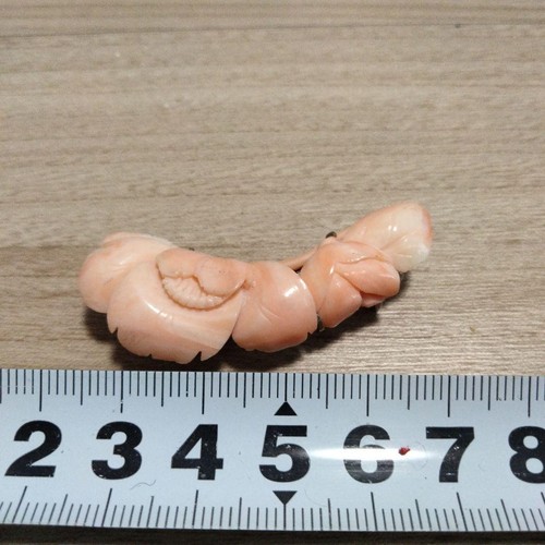 Natural Coral Rose Obi-Dome Kimono Accessory Antique 9.2g Traditional Japan - Picture 4 of 5