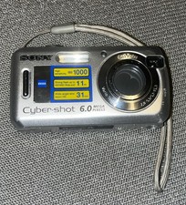 Sony Cyber-shot DSC-S600 6.0MP Digital Camera - Silver TURNS ON READ