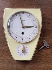 50er Küchenuhr Exact  Retro Midcentury Design Uhr 60s Wanduhr Space Age hellgelb