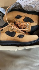 Image of Timberland Classic Tan/Beige Walking/Hiking Casual Boots Size 3.5