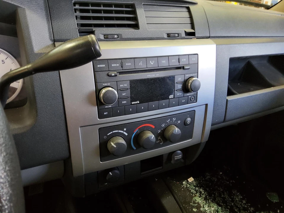 Conjunto de luz trasera izquierda usado se adapta a: Dodge Dakota 2008 grado A izquierdo Foto 4 de 4