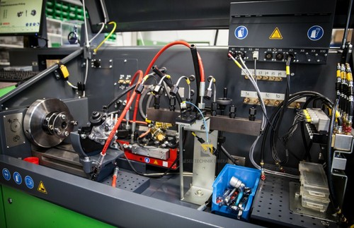 Injektor Einspritzdüse Injector Mazda 6 MPV 2,0 DI 89kW + 100kW 13H50A 5031 - Picture 11 of 12