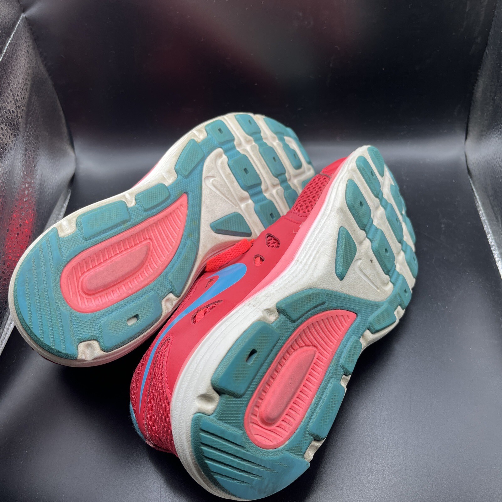 Size 7.5 - Nike Dual Fusion Lite Pink Blue Running Shoes thumbnail 7