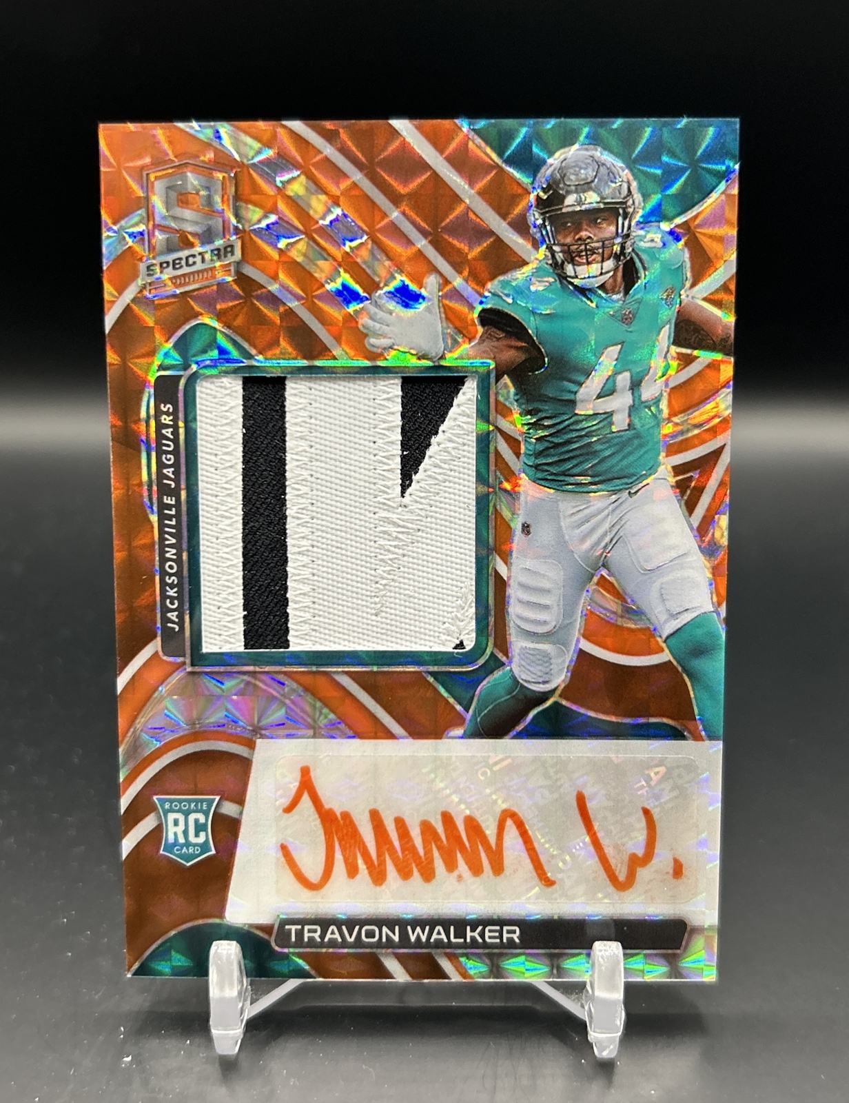 2022 Spectra Orange Prizm  Travon Walker Rookie Patch Auto 15/15 Jags