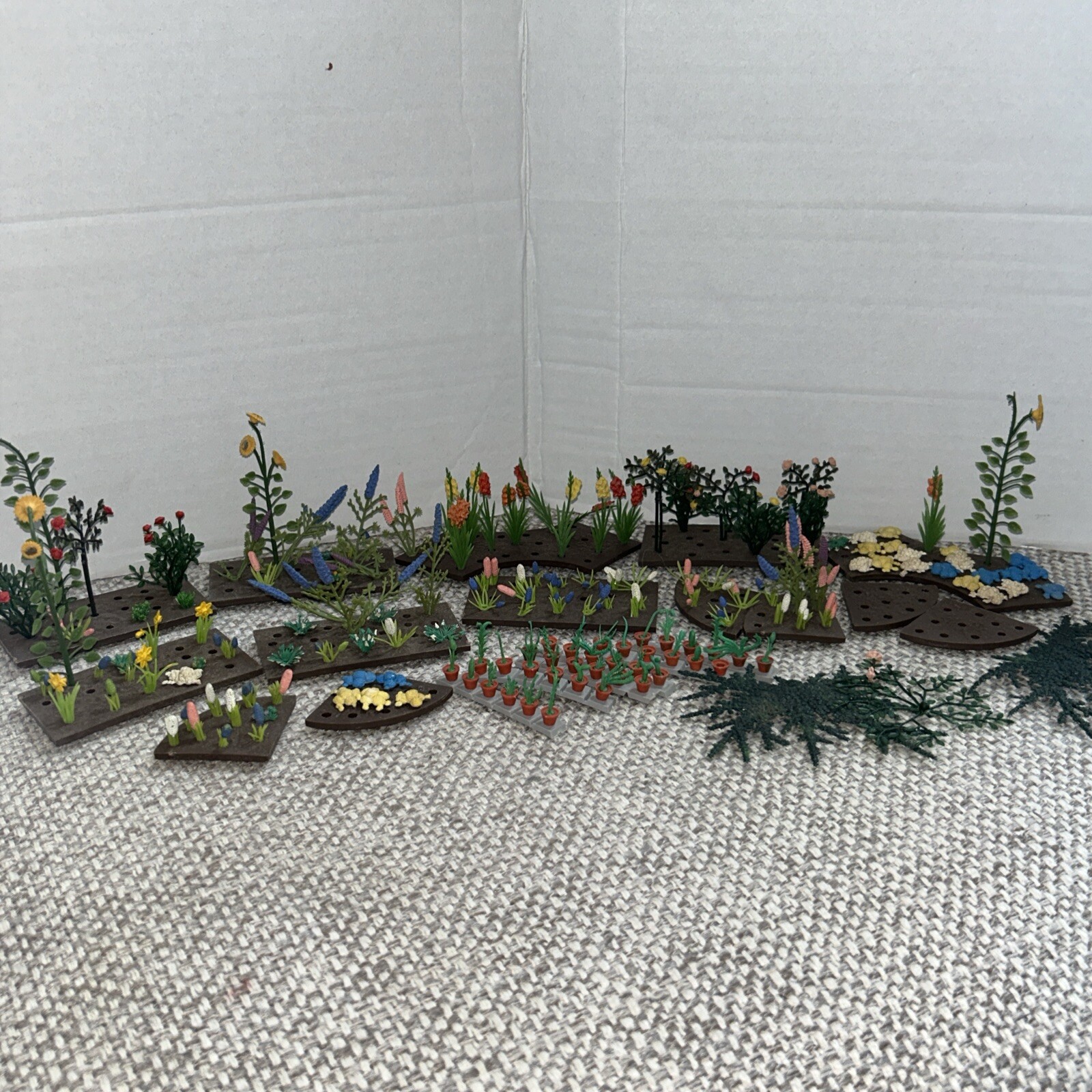 BRITIANS FLORAL GARDEN JOB LOT VINTAGE RARE ITEMS FLOWERS BEDS eBay