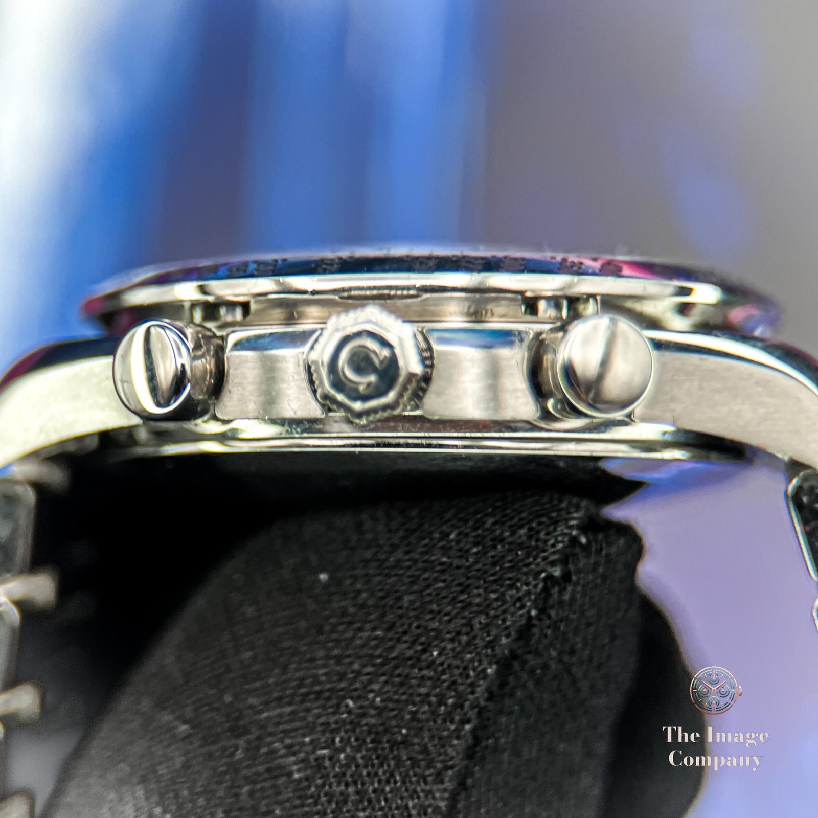 Omega Speedmaster Triple Date,White Dial, Recentl… - image 3